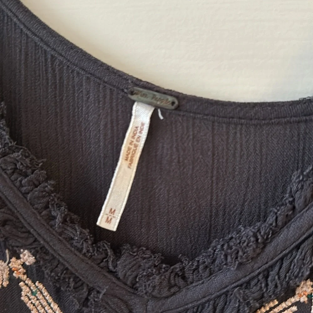 Free People Tank Size M - Picture 5 of 6